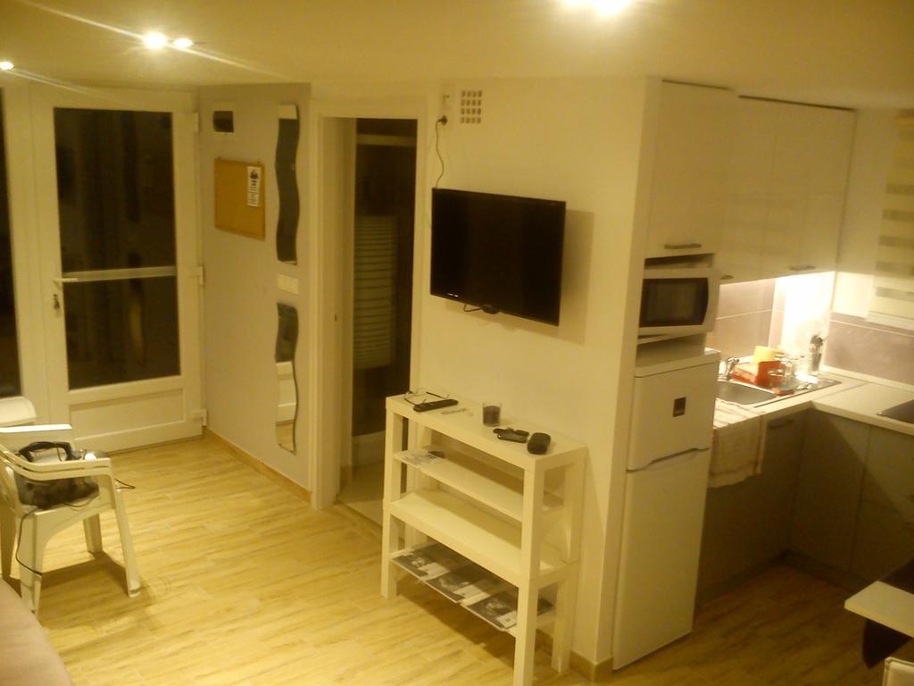 Judit Apartman Vonyarcvashegy Exterior photo